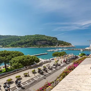 L'incanto Di Venere Porto Venere